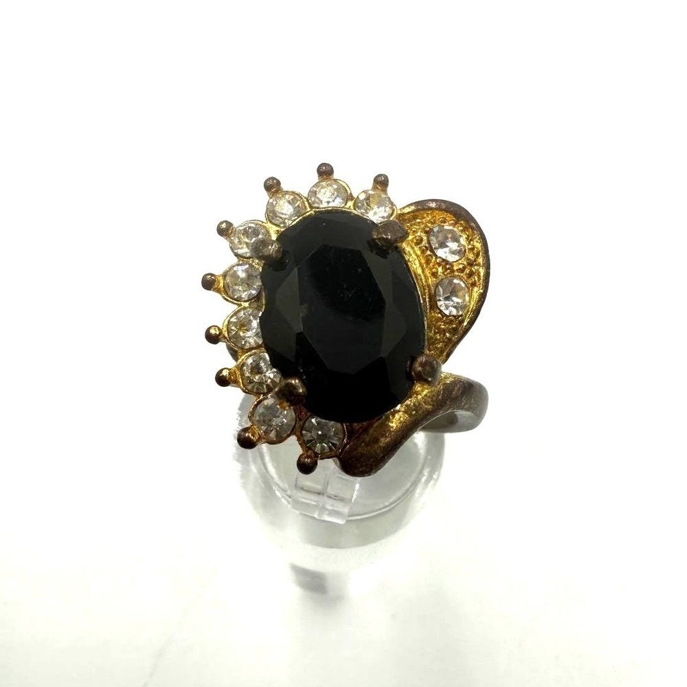 VTG Gold Tone Black Oval Faux Onyx Rhinestone Statement‎ Cocktail Ring Size 6.5